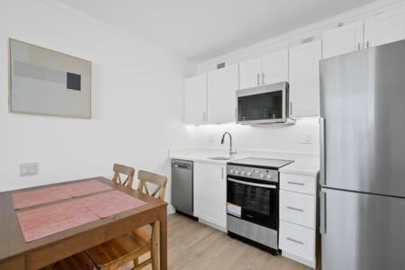 2Br 3Ba Ocean Front Condo On The Boardwalk Cozysuites Atlantic City Exterior foto